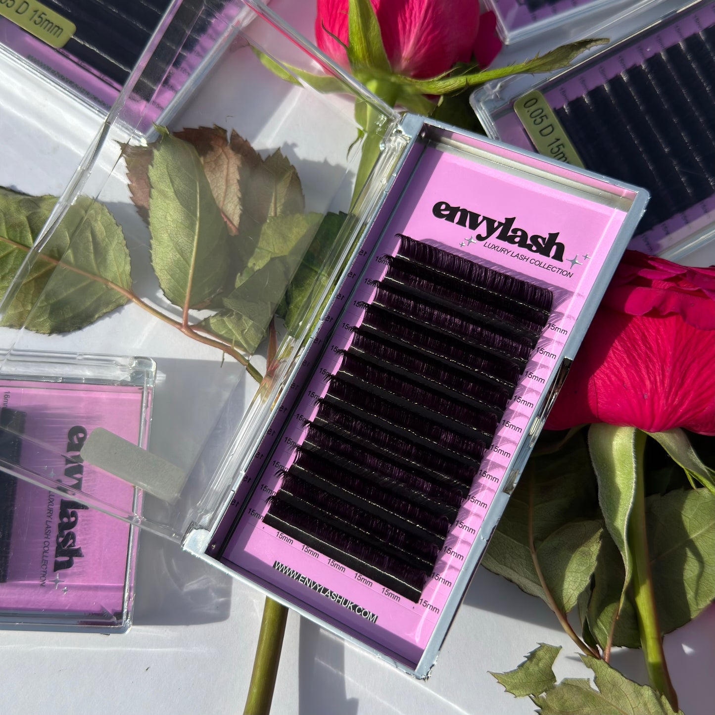 0.05 Signature Russian Volume Lash Trays